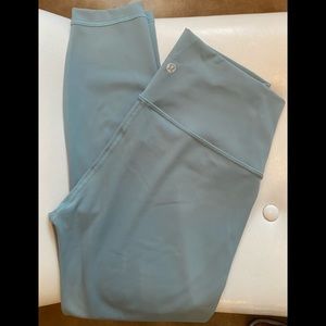 Wunder Under Luxtreme 25” nwot